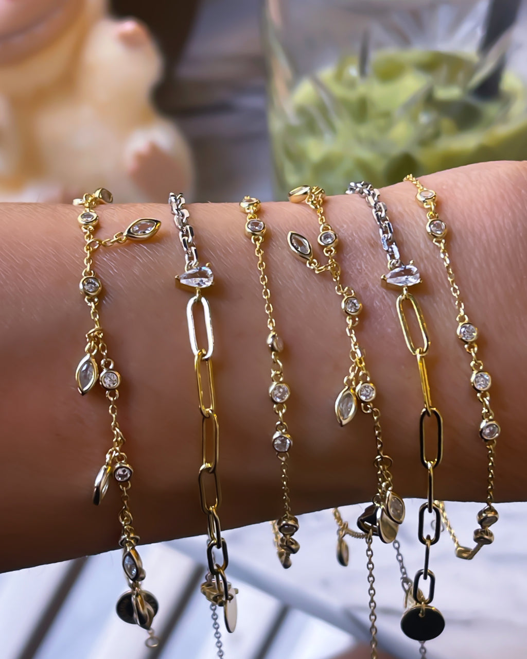 Becca Markiz Bileklik