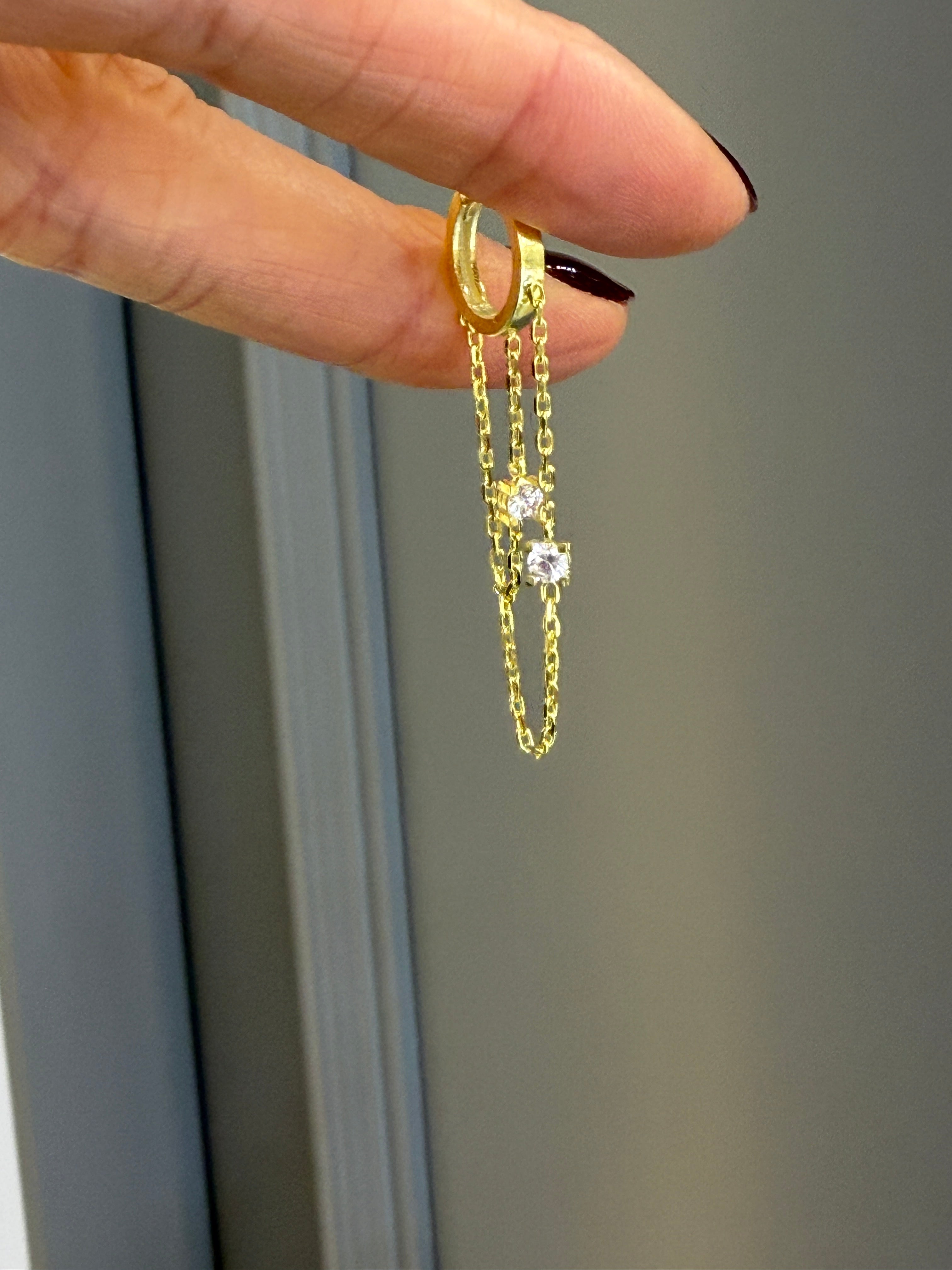 Leonie Çift Zincir Taşlı Küpe