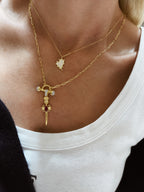 قلادة كولين أليس 3