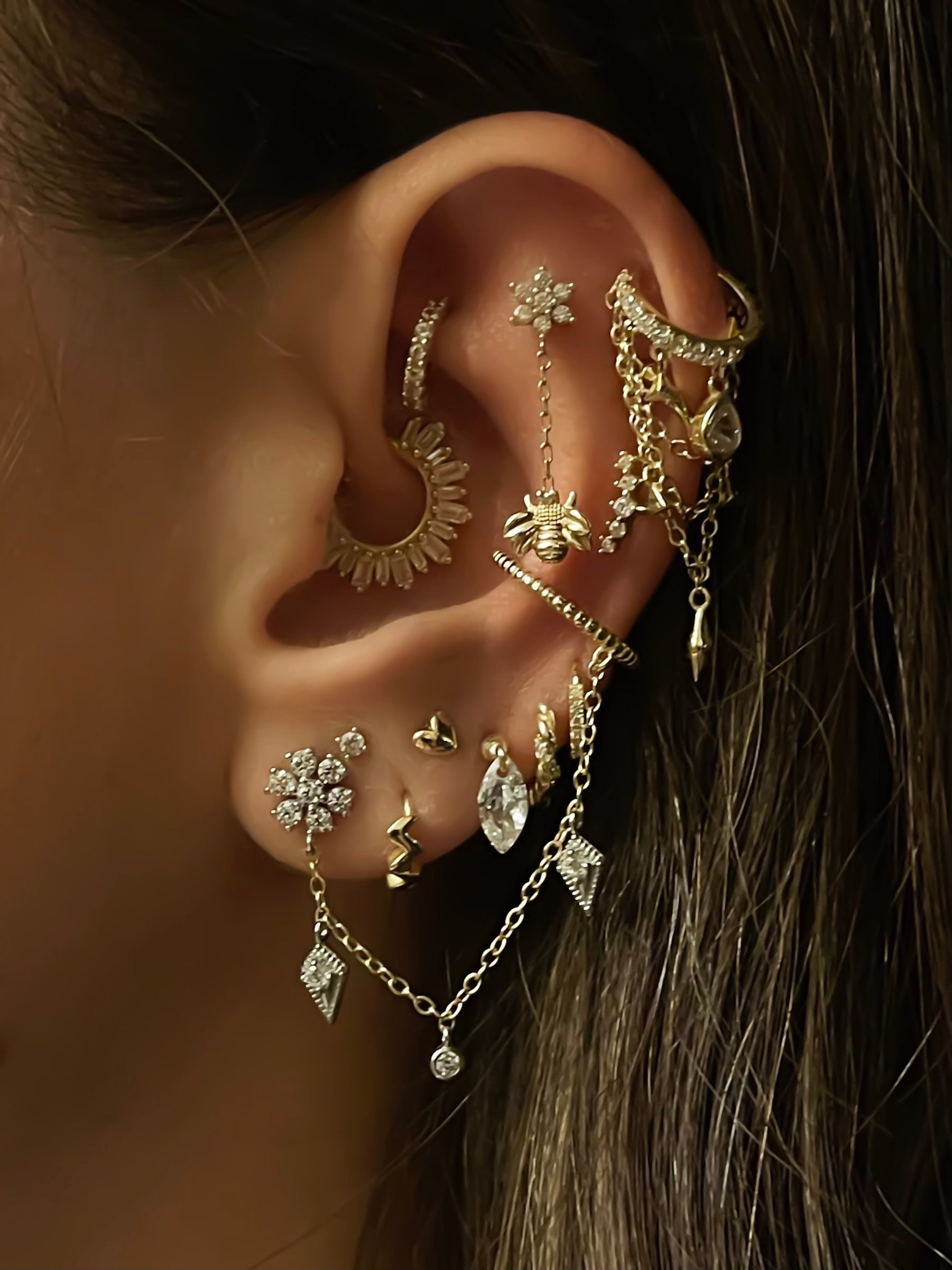 Gala flower earrings