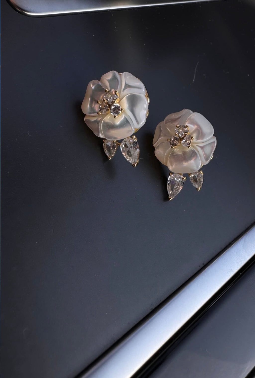 Tina  Flower Gümüş Küpe
