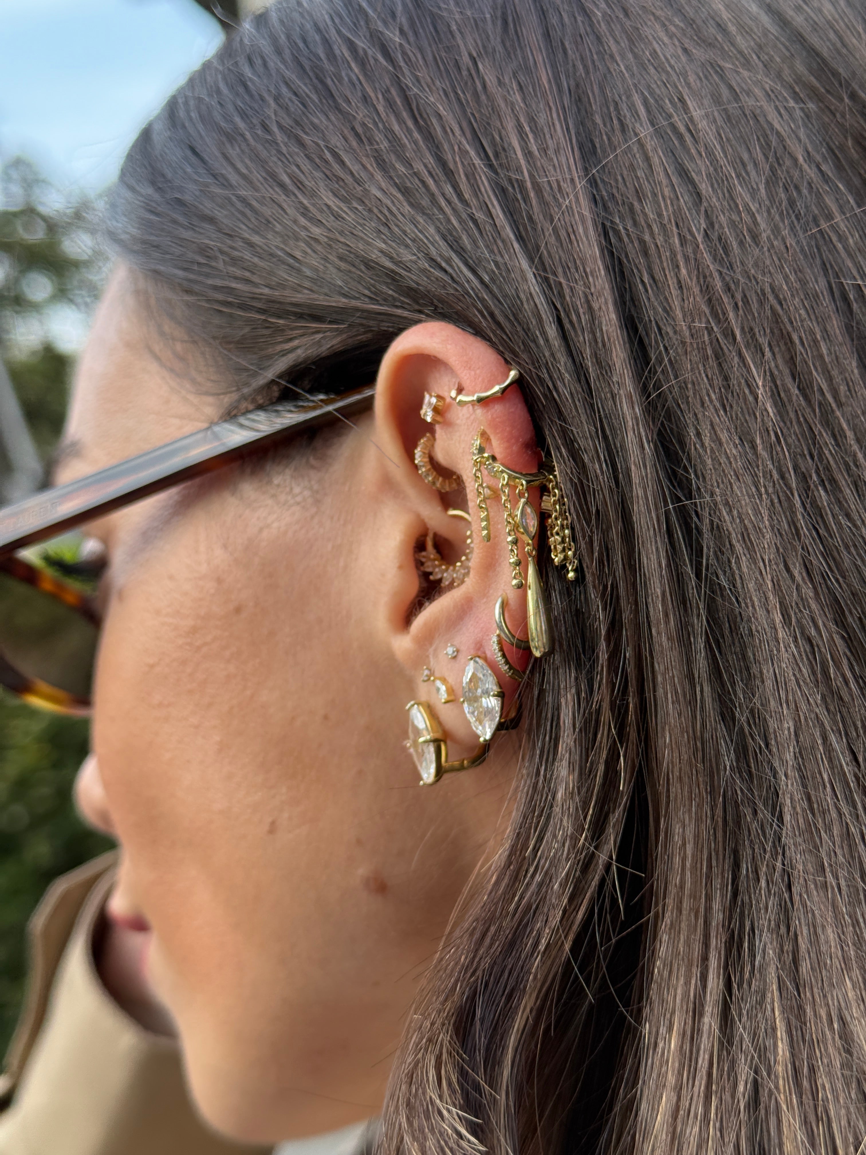 Lugo  Drop Markiz taşlı Zincirli Piercing Küpe