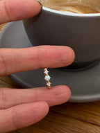 Alezya Minimal Opal U  Küpe