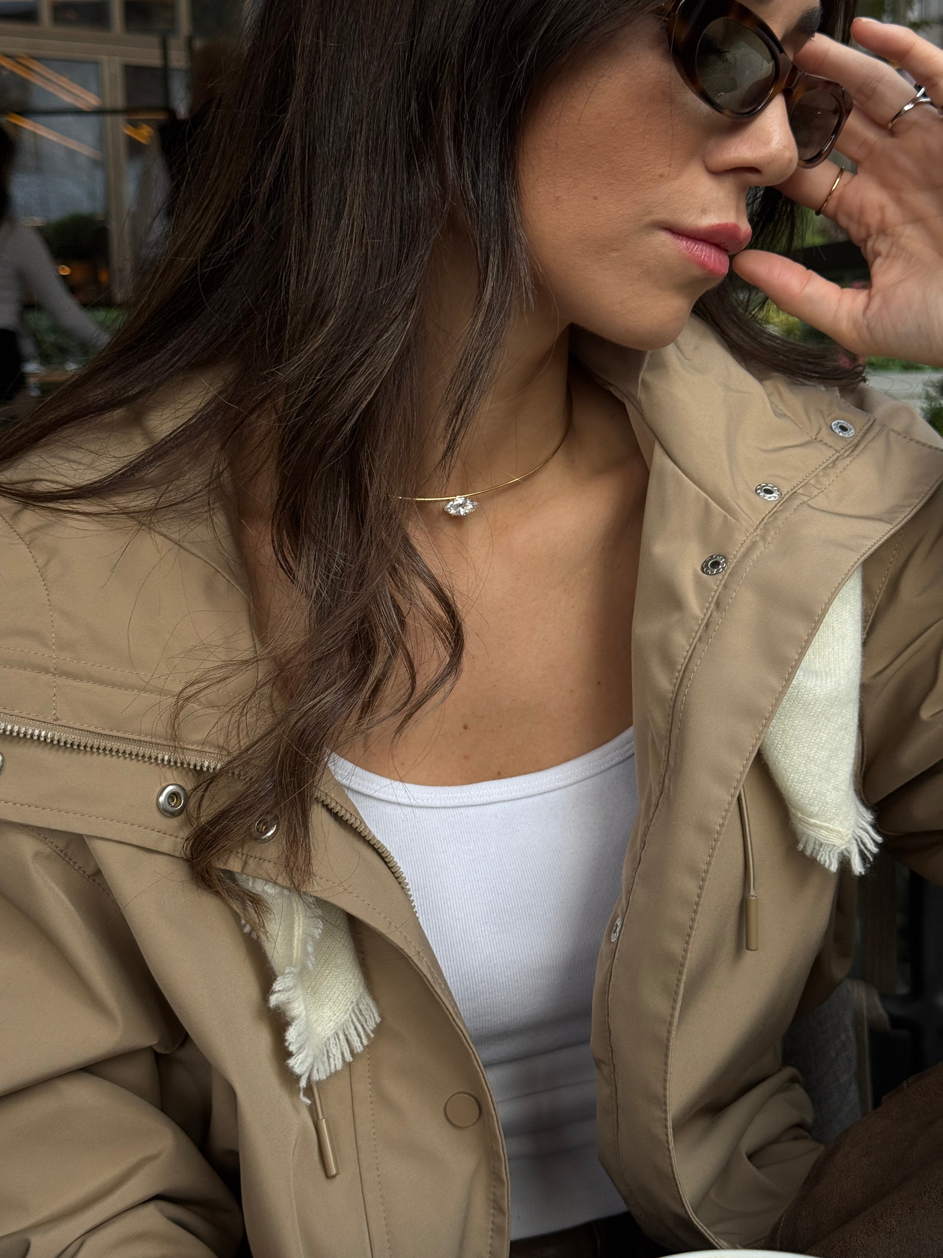 Lugo Markiz Taş detaylı Cuff Kolye