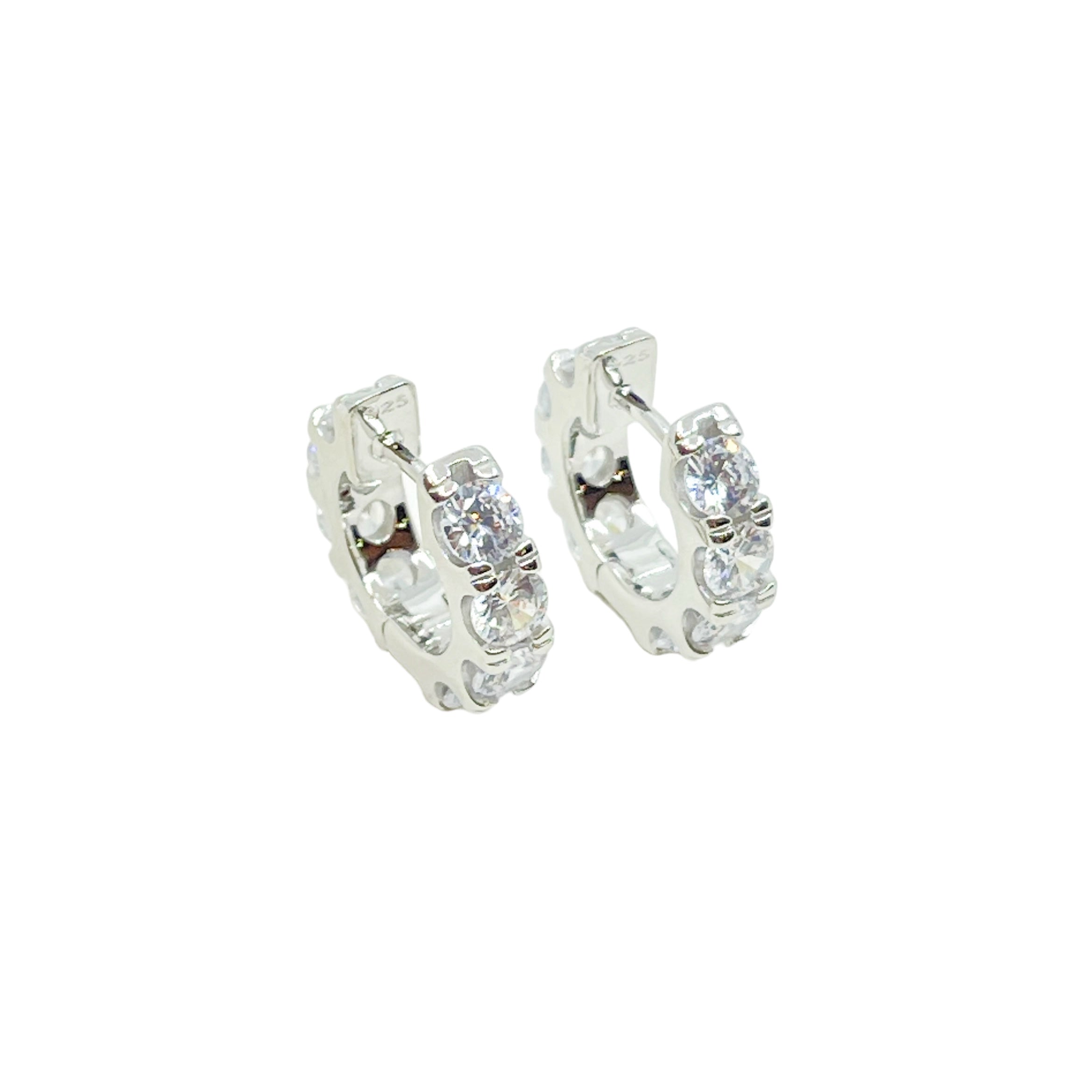 Ella Classic Moissanite Earrings