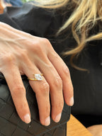 Carla Markiz Tektaş Yüzük