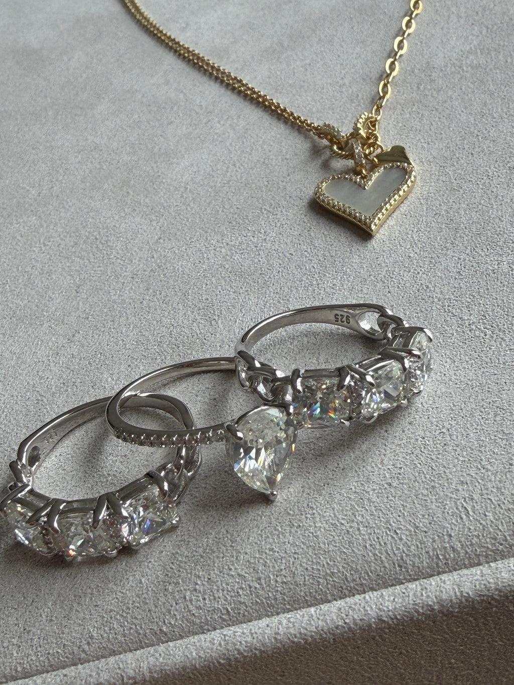 Marta Mozanit Damla Yüzük