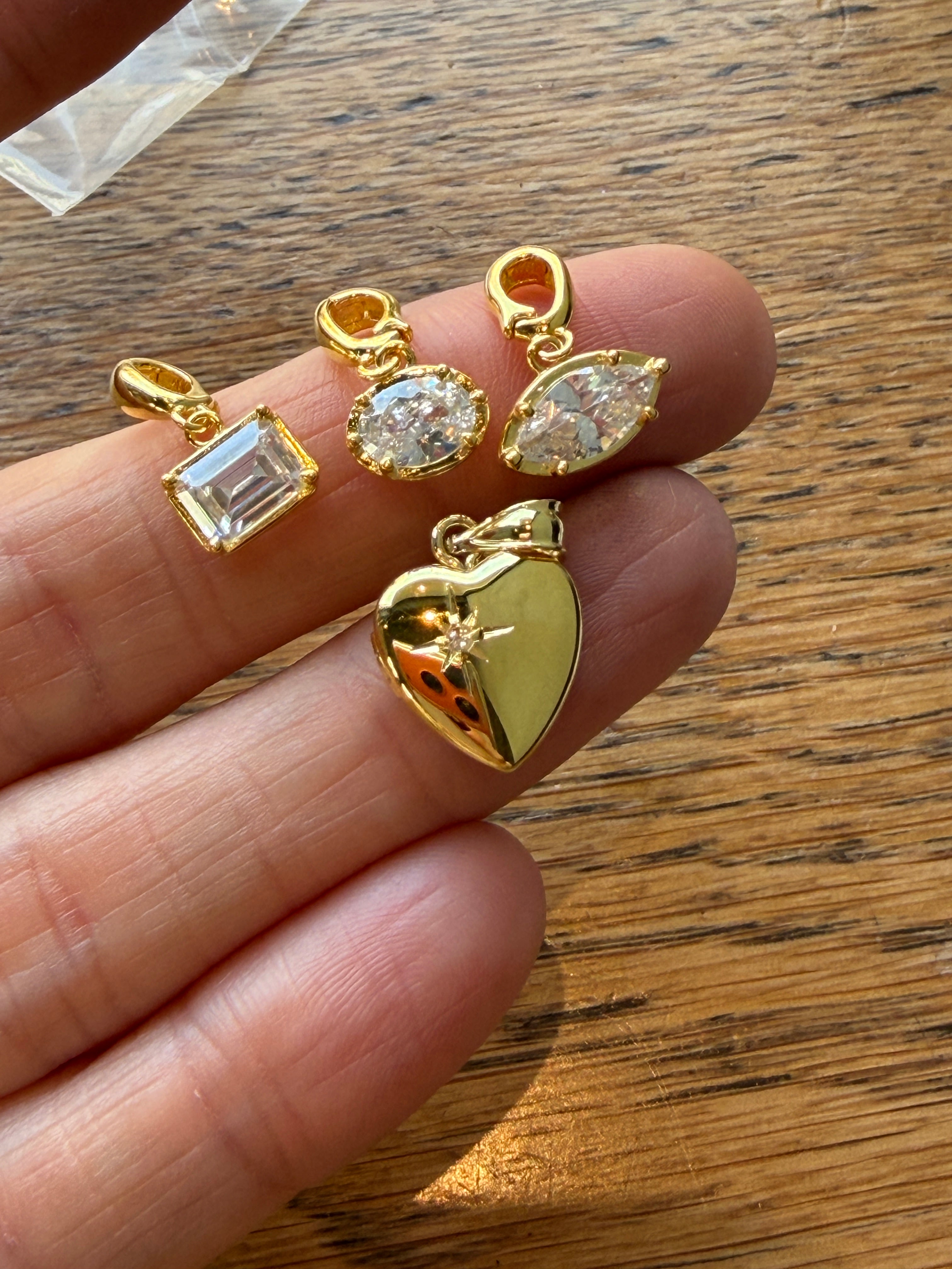 Tina Minimal Markiz Kolye Ucu