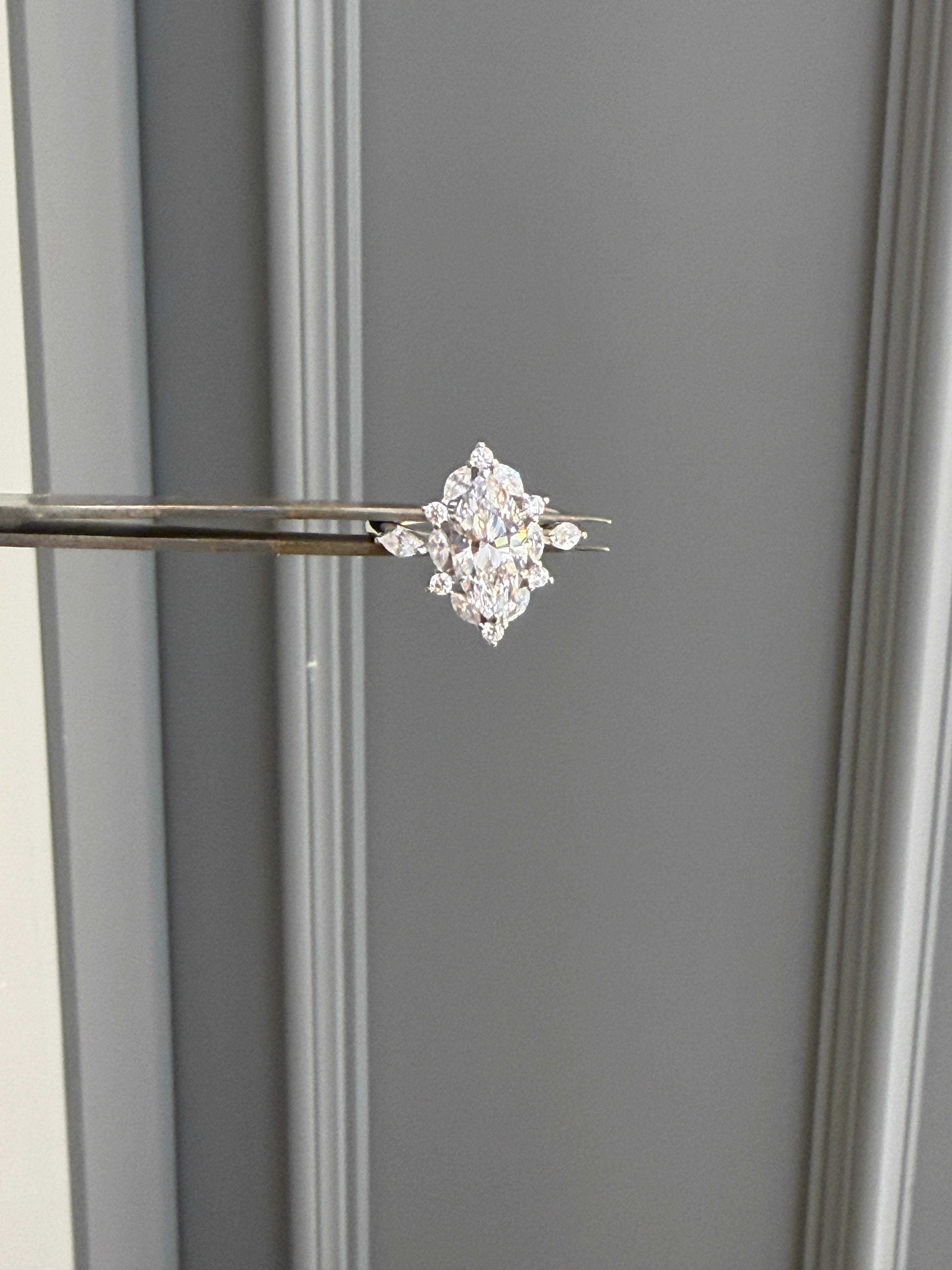 Lucca Markiz Tektaş Gümüş Yüzük