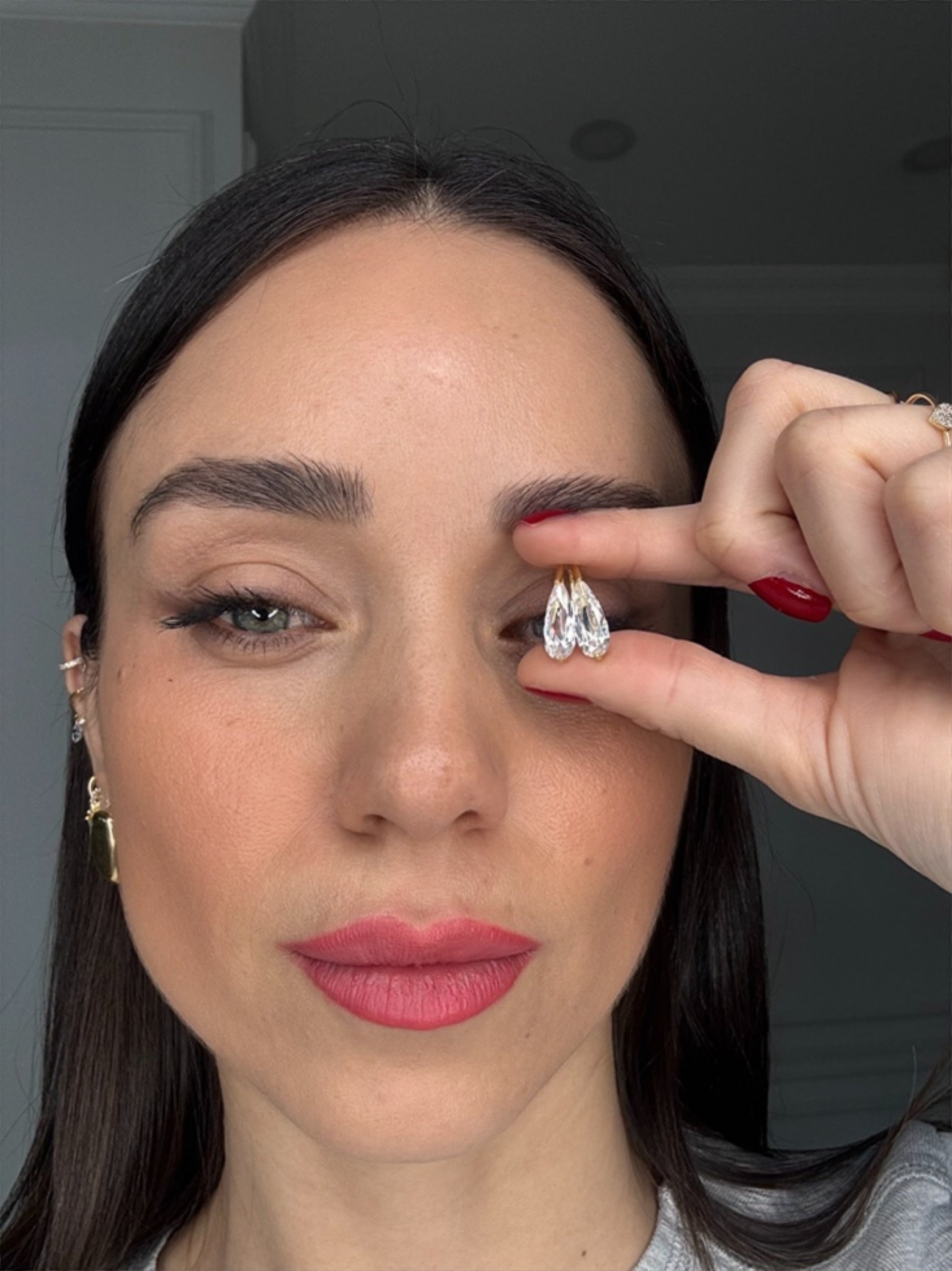 Tina Kristal Markiz Taş detaylı Altın kaplama Gümüş Küpe