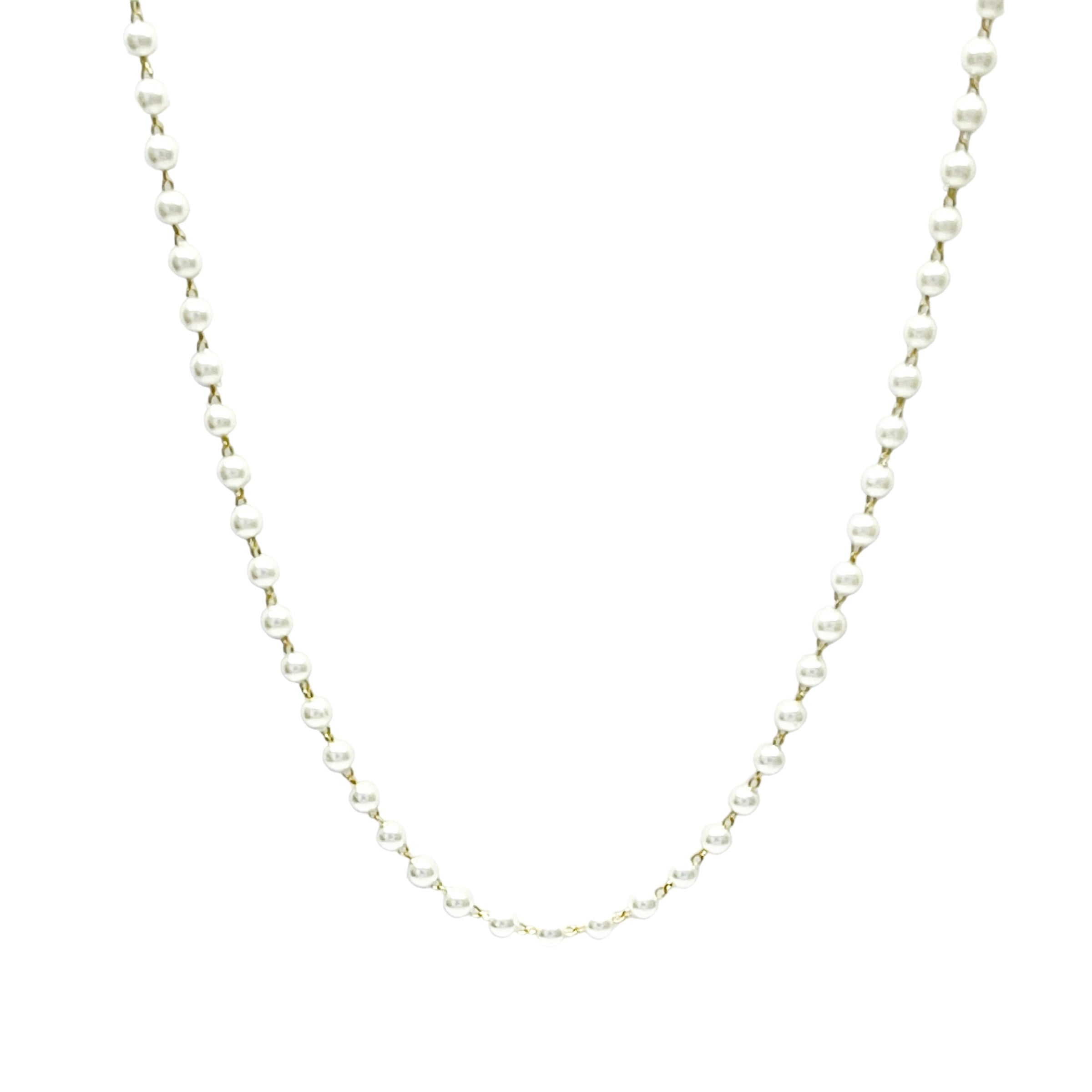 عقد اللؤلؤ الرومي