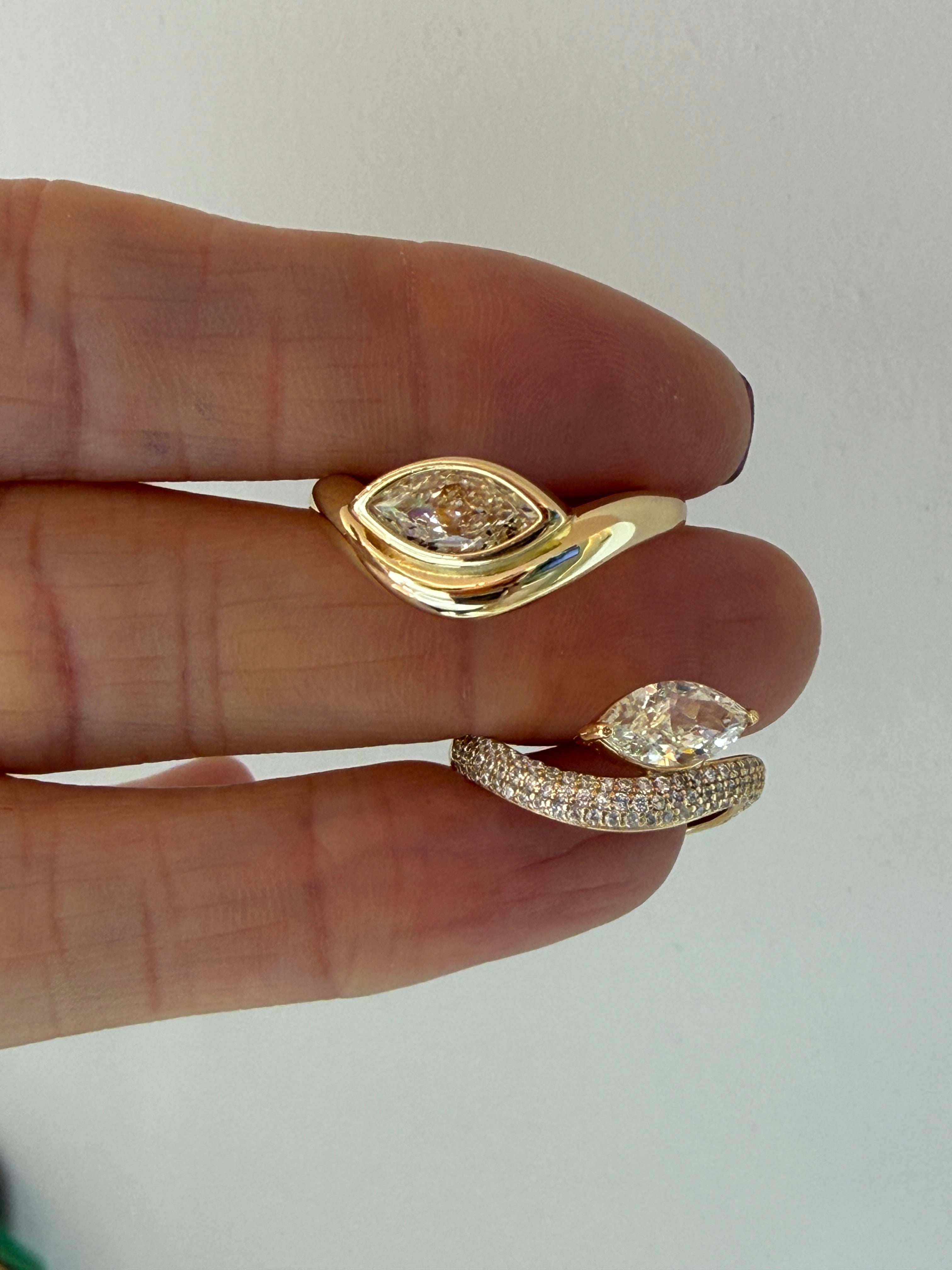 Tina Markiz Taşlı Yüzük