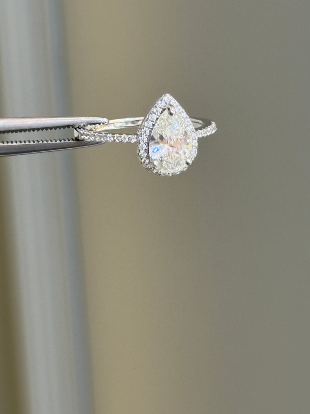 G Colour Damla Kesim Tektaş Yüzük