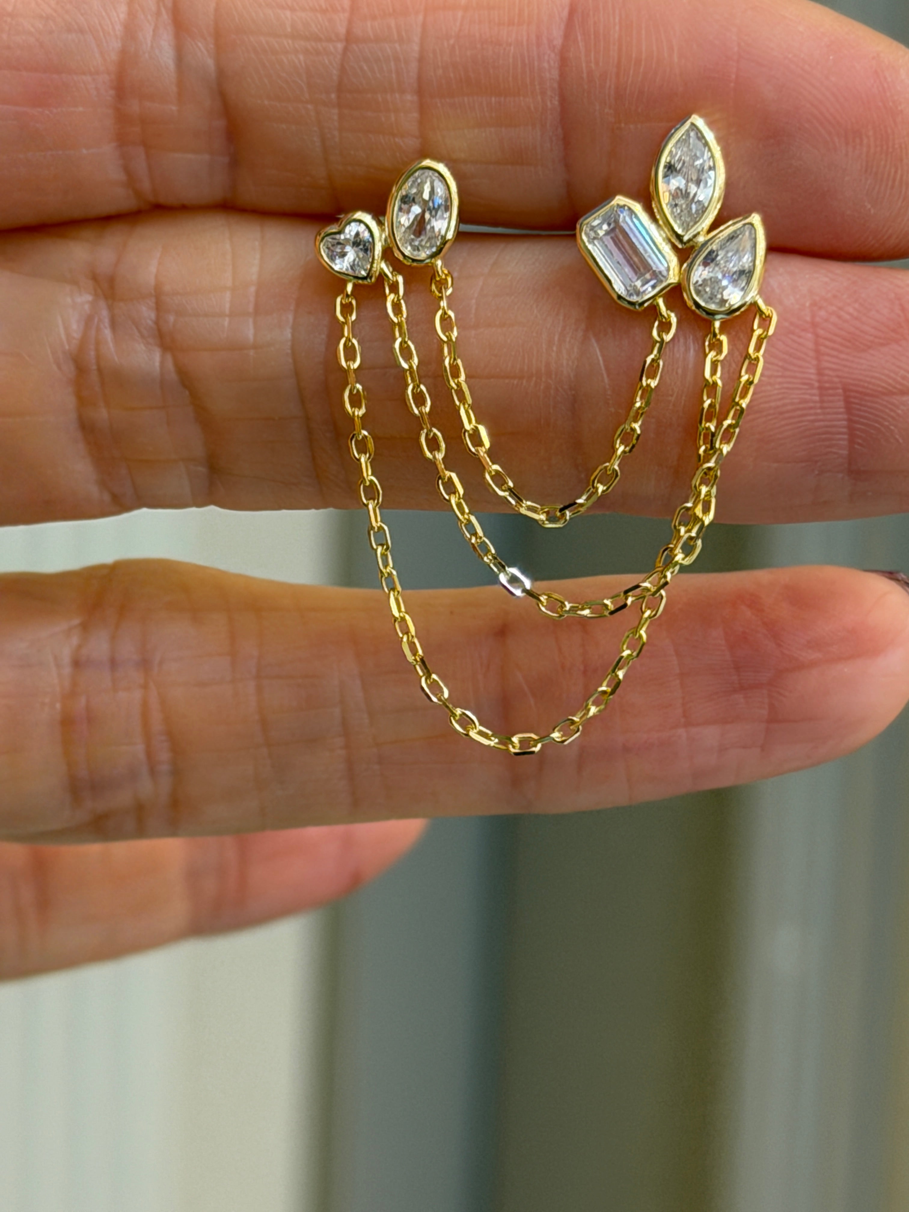 Lucca Kalp Oval Baget Taş detaylı Zincir Küpe