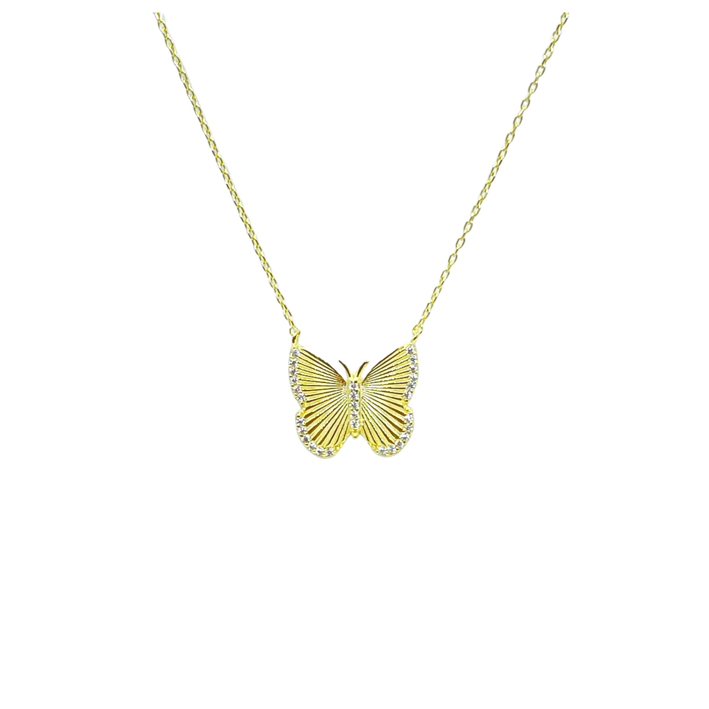 قلادة الفراشة لورا