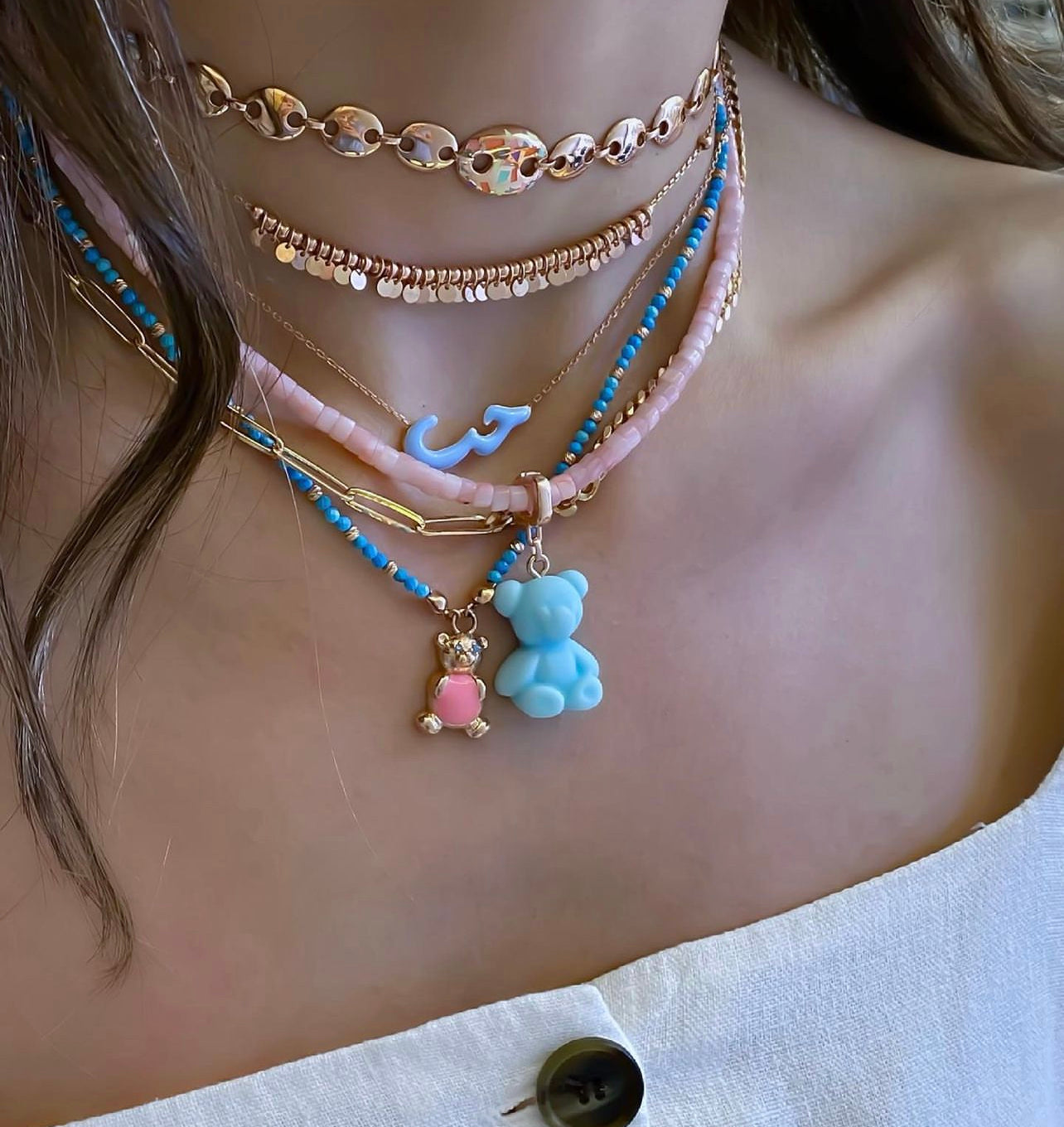 قلادة الحب المينا