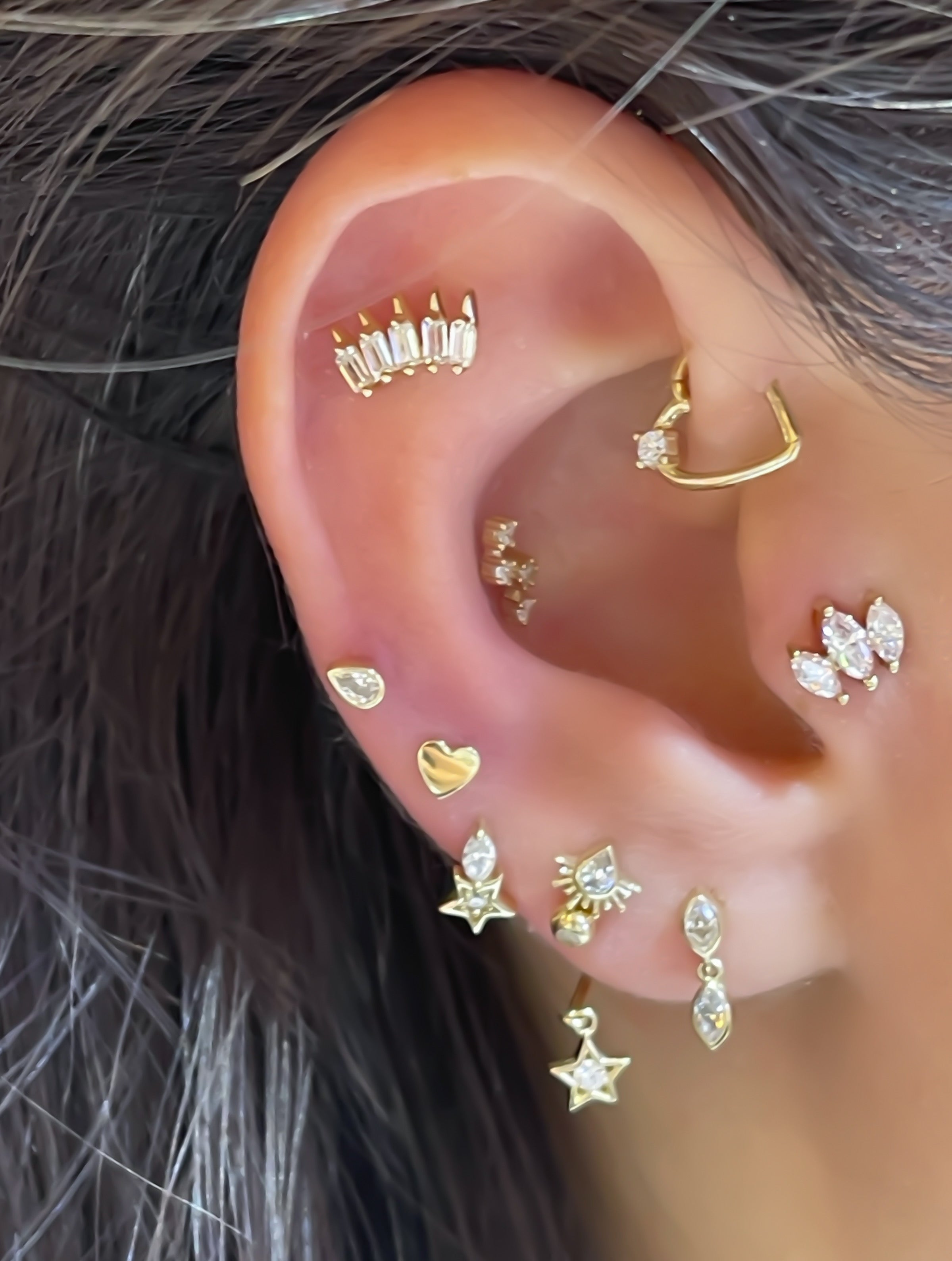 Dora 14K 11 Piercing