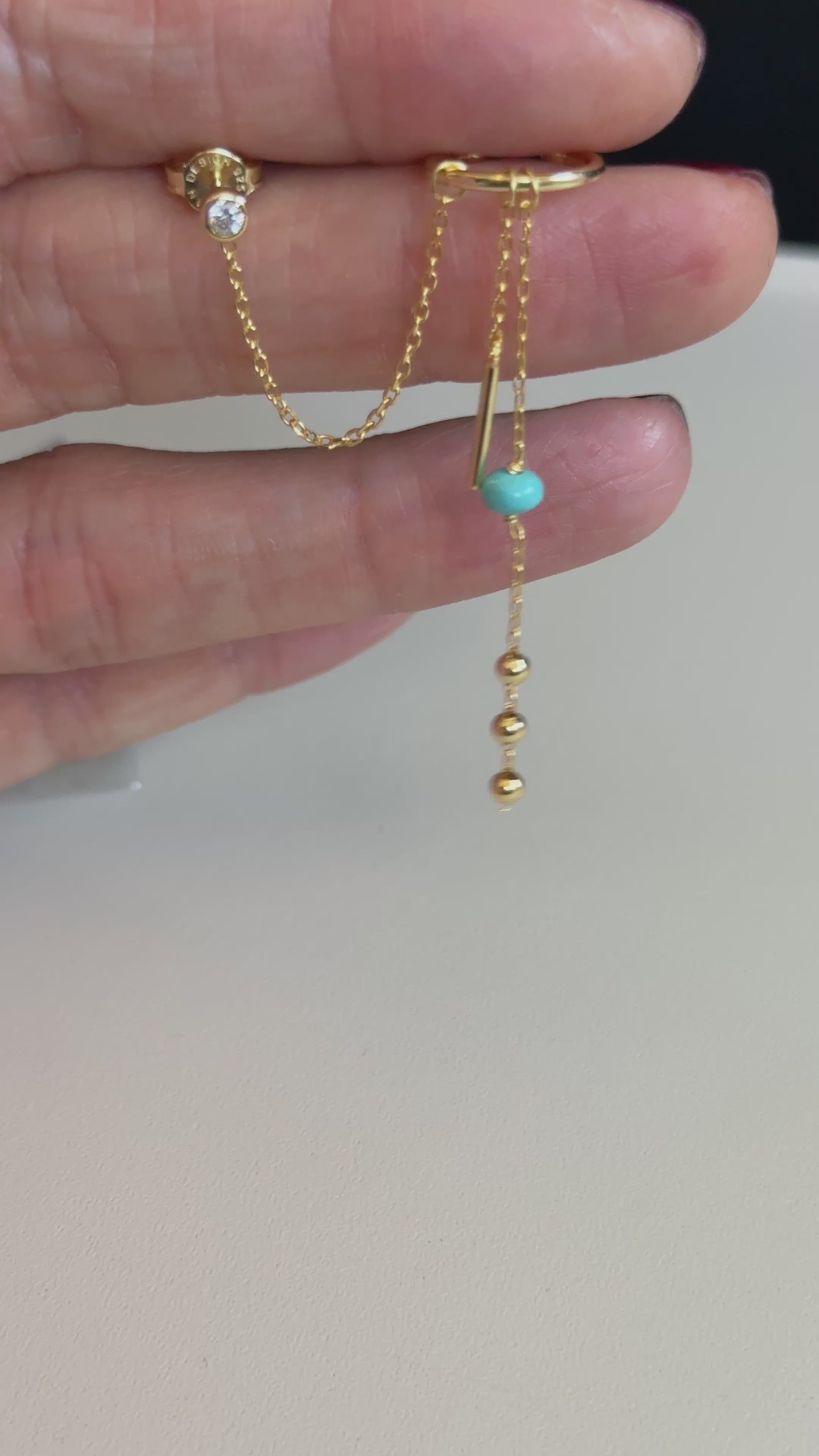 Carla Turkuaz Taş Zincirli Cuff Küpe