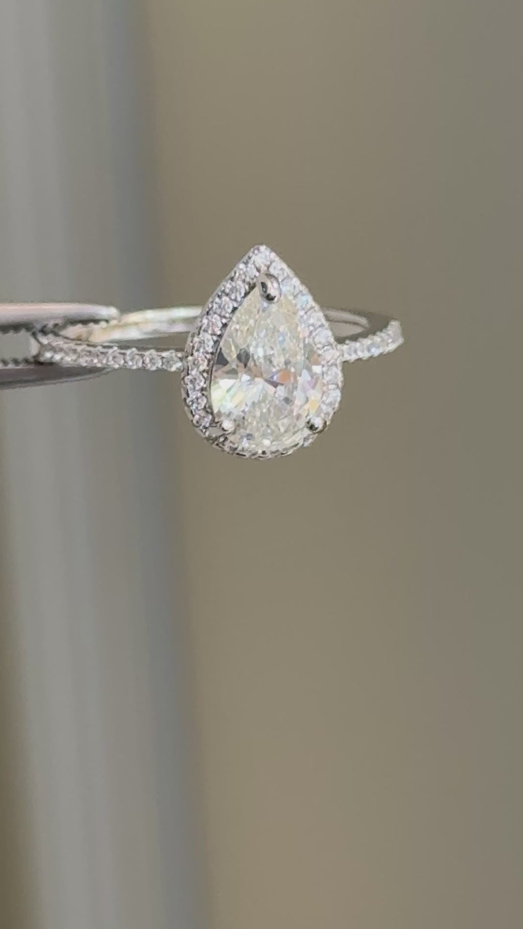 G Colour Damla Kesim Tektaş Yüzük