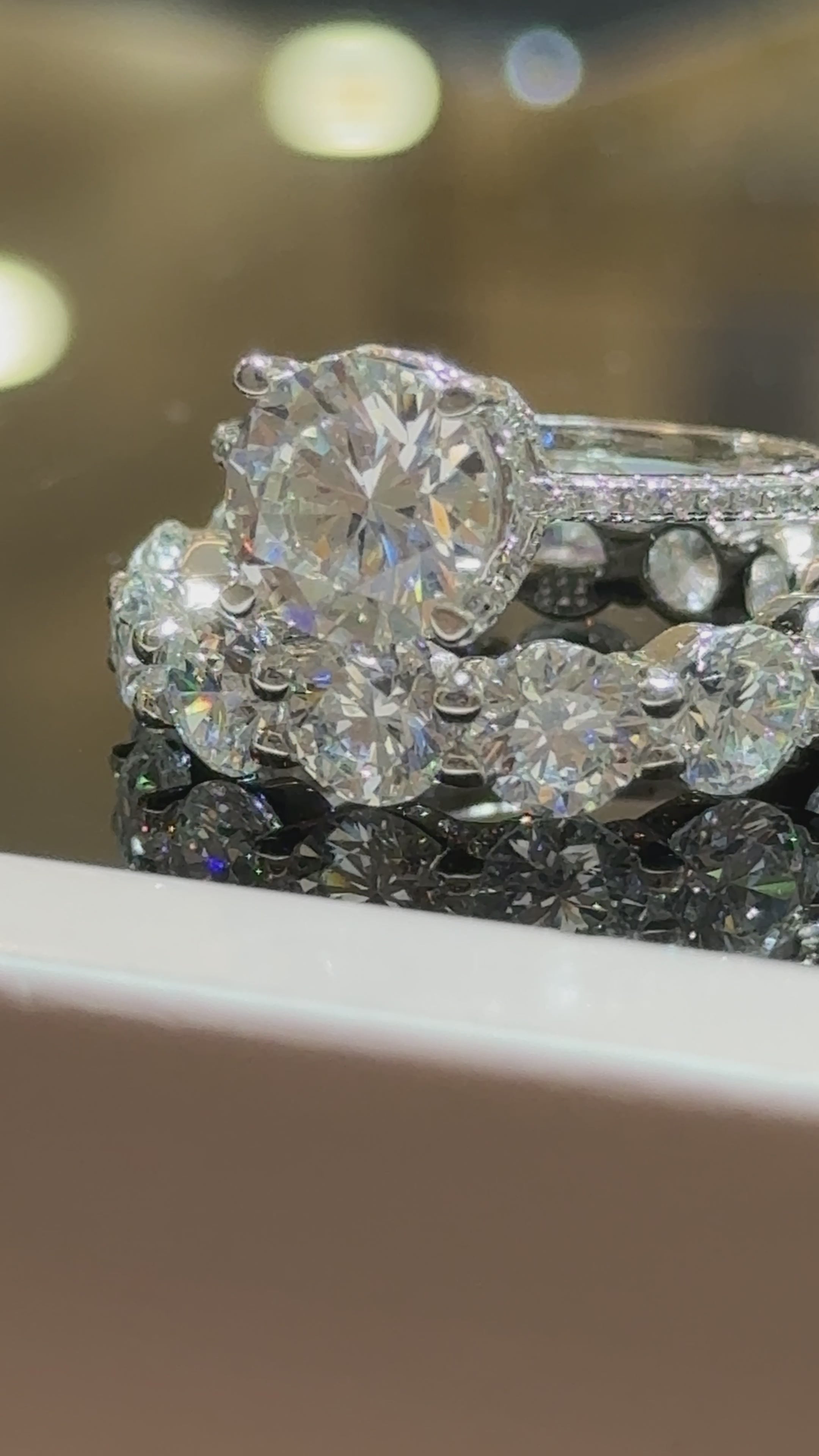 G Colour Yuvarlak Kesim Tektaş Yüzük