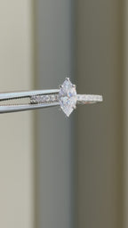 Lucca Markiz Taşlı Gümüş Yüzük