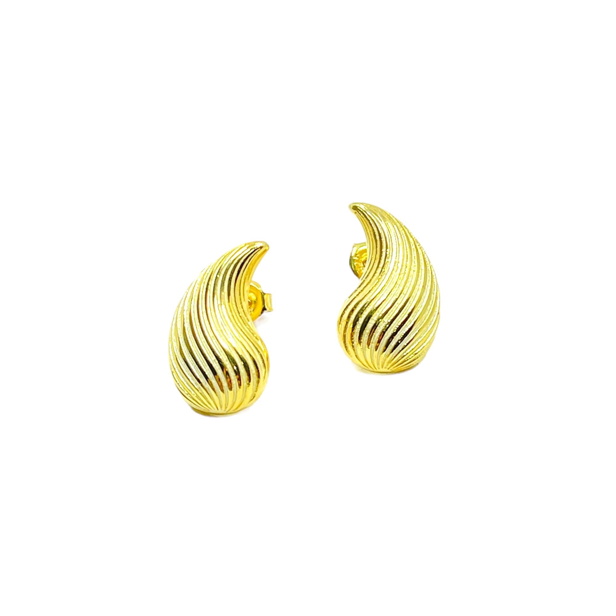Lora Drop Earrings
