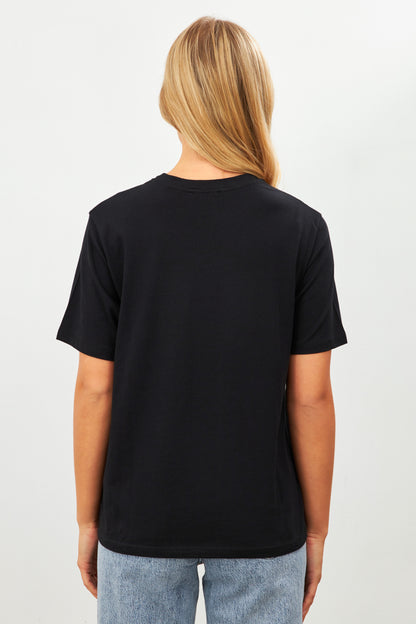 Siyah Yıldız Detaylı Basic T-Shirt