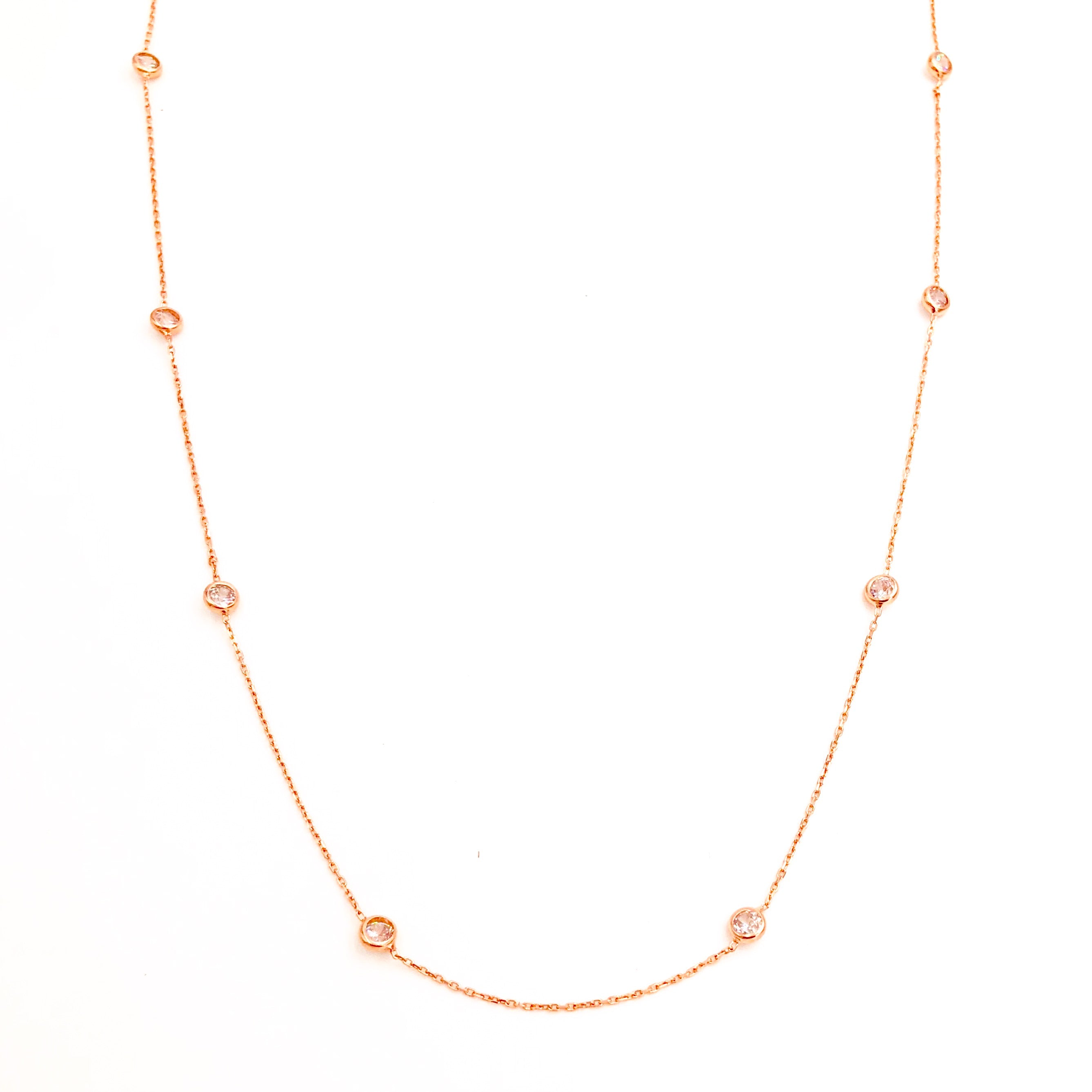 1 m  Beyaz Taş Kolye