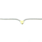 قلادة تنس على شكل قلب بلونين