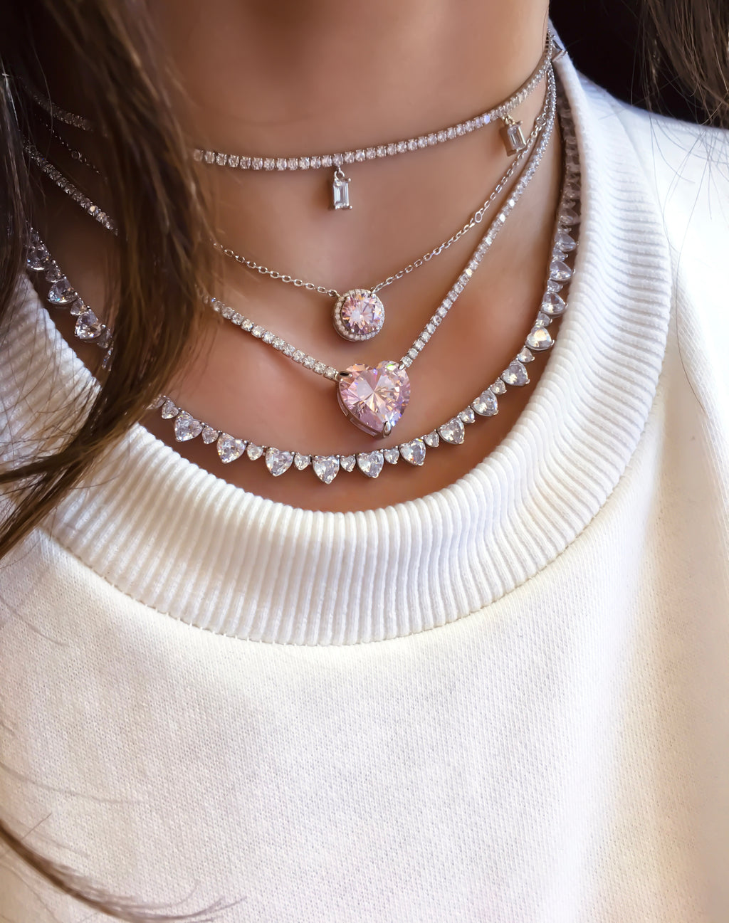 Dangle Begi Tennis Choker