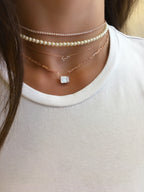 قلادة بيلا باجيت