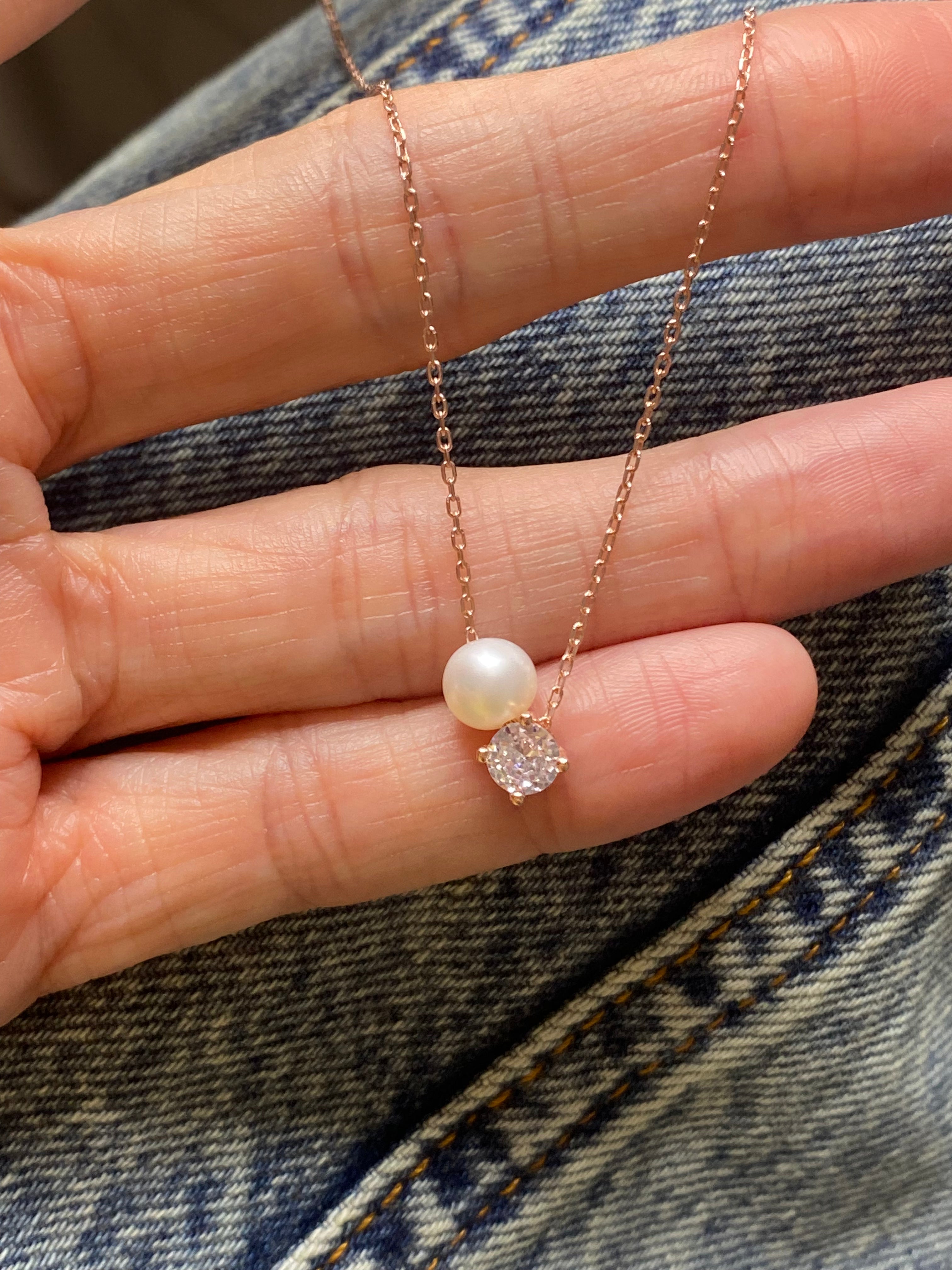 قلادة لينا بيرل سوليتير