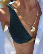 قلادة كلاسيكية من سلسلة سميكة على شكل زهرة البرسيم