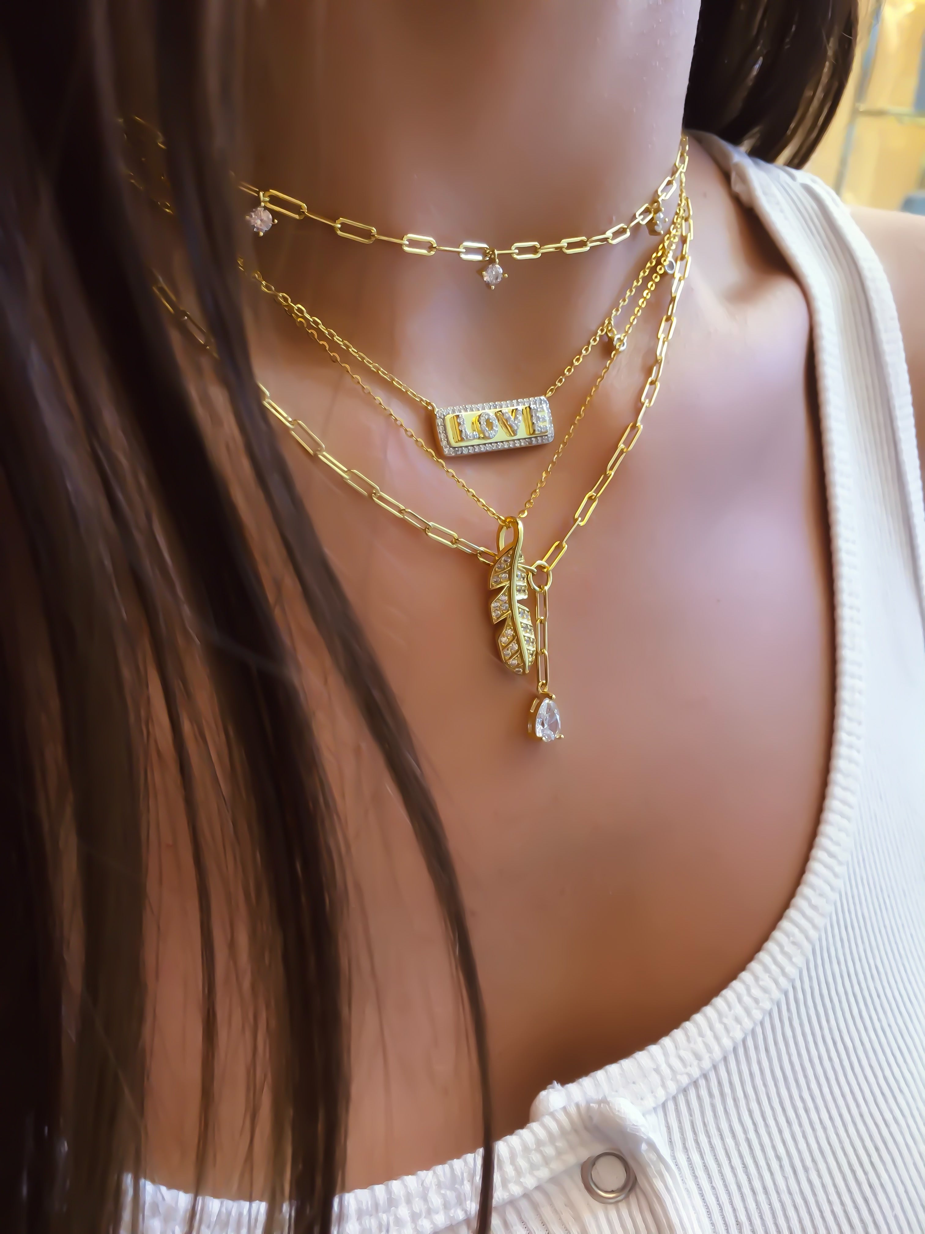 قلادة هاربر دروب على شكل حرف Y