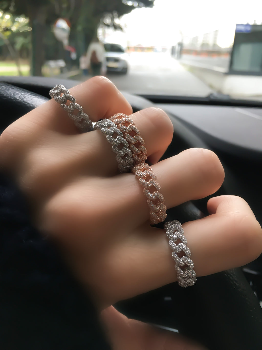 Thin Gurmet White Ring