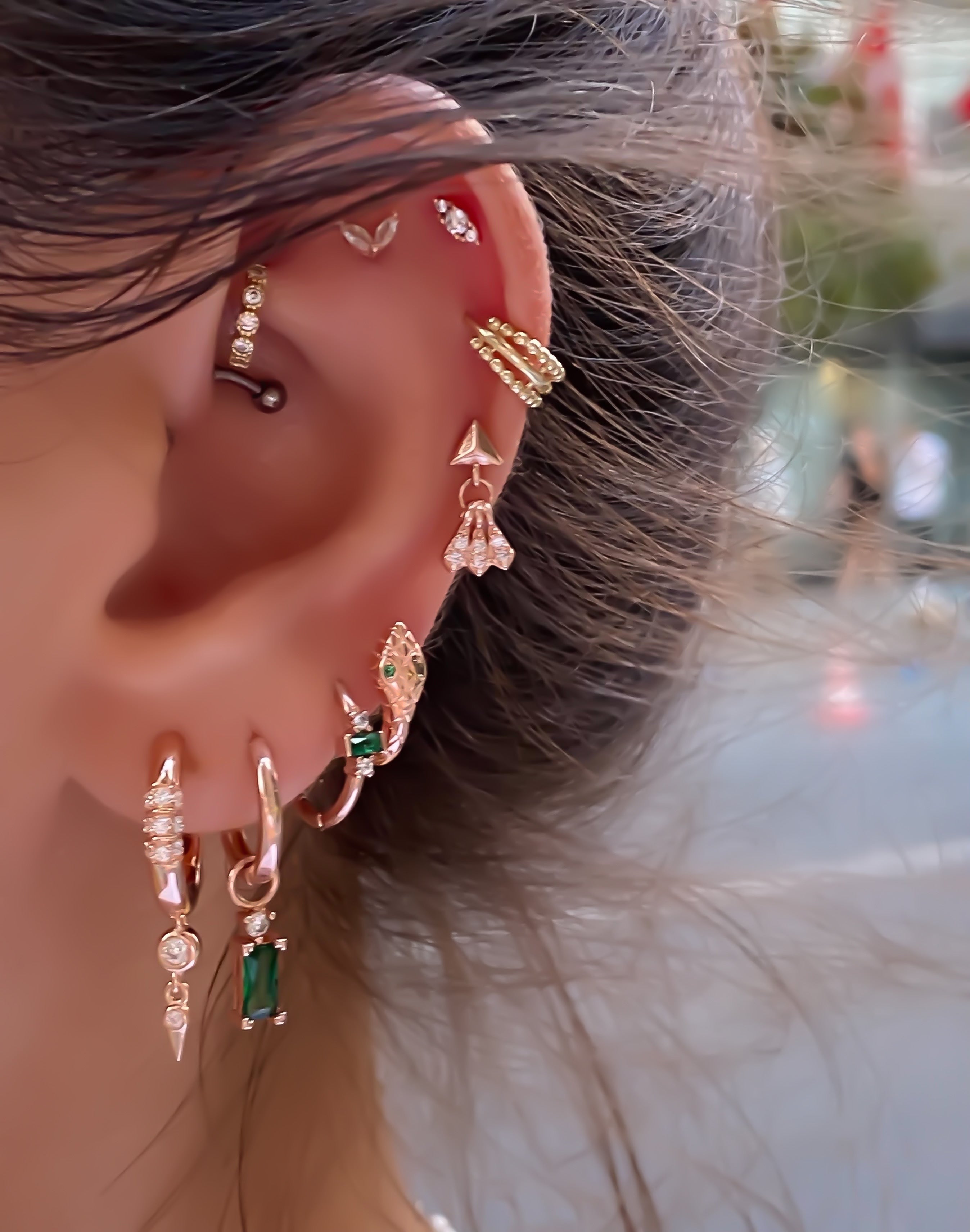 Three Rows 14K Helix